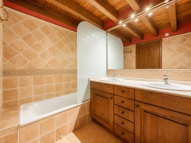 Exclusiva casa con gran jardín en Prats i Sansor — 29