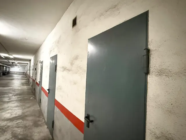 Planta baja reformada con terraza, parking y trastero en Son Dameto – Zona Colegios — 34