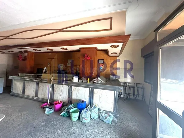 SE VENDE LOCAL COMERCIAL PARA CAMBIO DE USO A VIVIENDA EN SA - foto 3