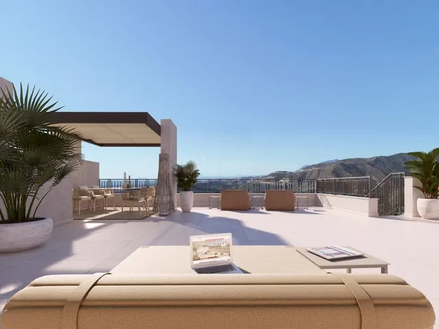 Apartamentos de 2 y 3 dormitorios y áticos con solárium, con