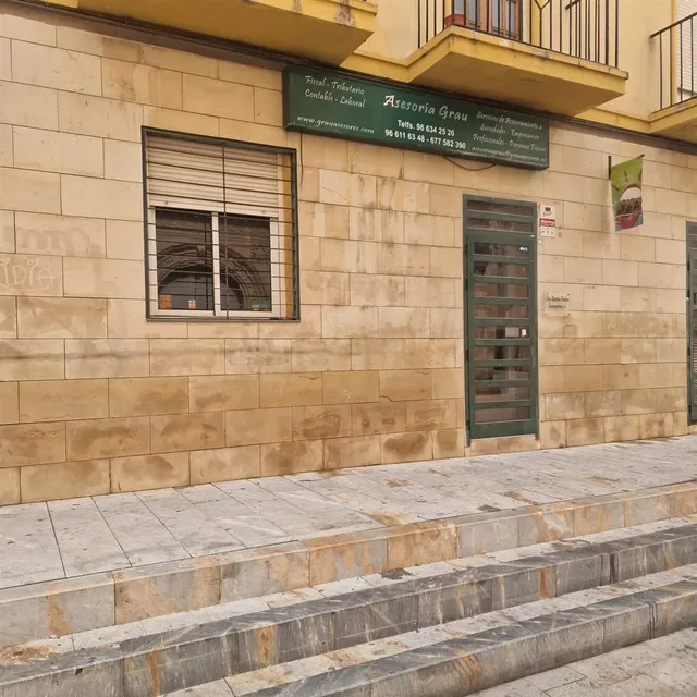 LOCAL COMERCIAL FRENTE A COLEGIO SANTO DOMINGO - ORIHUELA - — 17