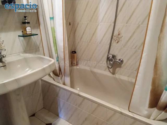 PISO A LA VENTA EN CAMPONARAYA - foto 5