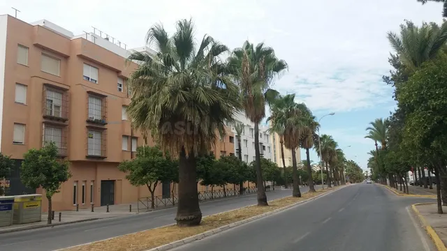 Venta de Garaje en Lebrija, Sevilla