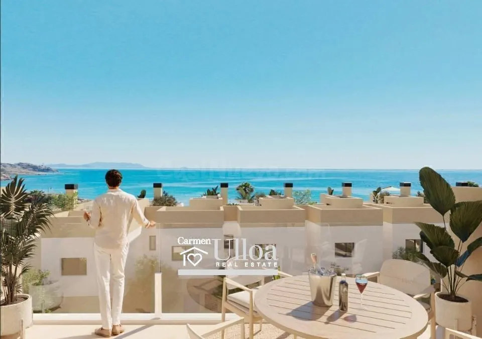 Villa adosada en el Campello con jardín, terrazas y privacidad