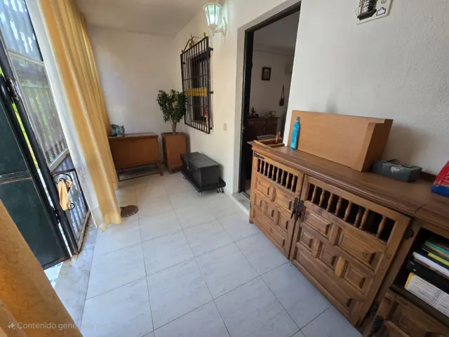 Bungalow en Planta Baja con Gran Jardín y Piscina en Torrevieja ☀️ — 6