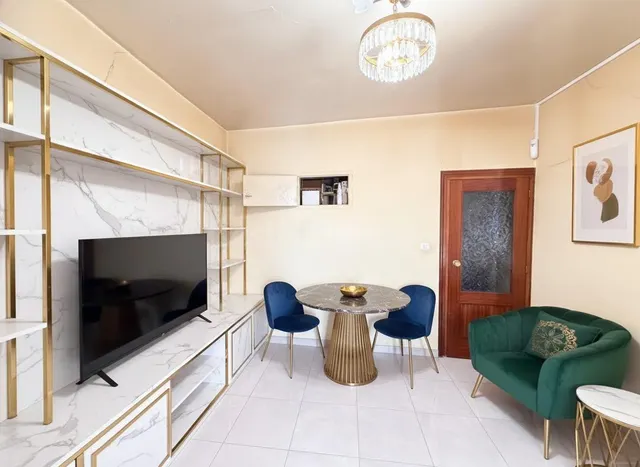 Piso 2 habitaciones 54m² en venta - Embajadores - foto 4