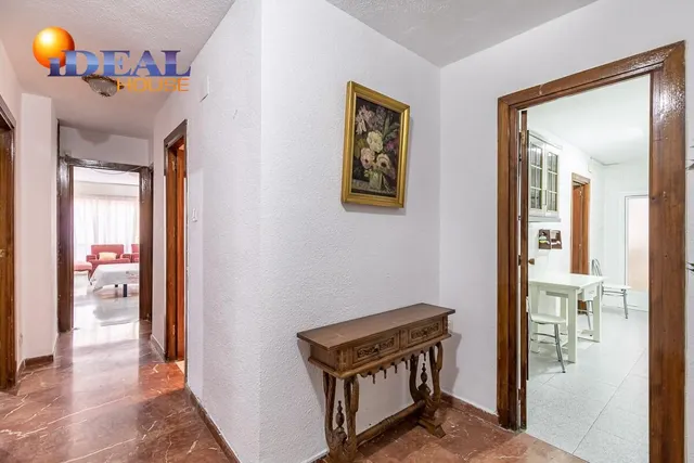 MAGNIFICA VIVIENDA EN LAS FLORES - CAMINO DE RONDA — 12