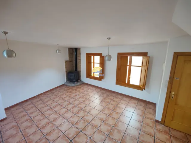 Encantadora Casa en el Casco Antiguo de Sagunto: Historia y Modernidad — 13