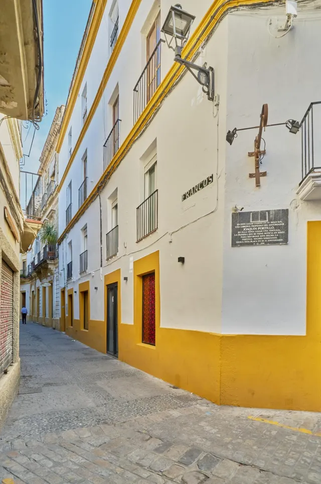 APARTAMENTO EN EL CENTRO CON LICENCIA TURISTICA — 29