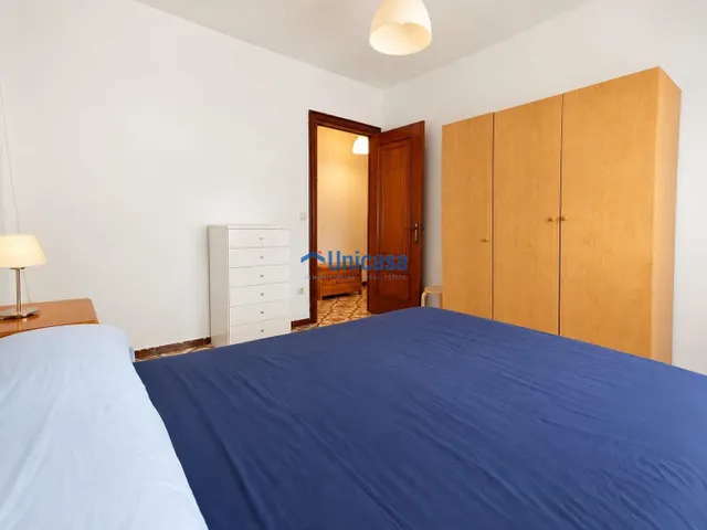 CHALET INDEPENDIENTE · 2 VIVIENDAS · PARCELA DE 422 M2 — 35