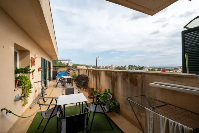 Planta baja con amplia terraza y parking — 34
