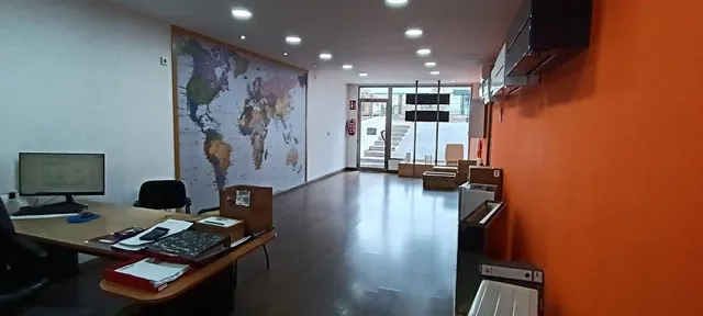 AMPLIO LOCAL COMERCIAL-ALMACEN, PARA CUALQUIER ACTIVIDAD,,¡¡¡¡ POSIBILIDAD DE ALQUILER CON OPCION DE COMPRA !!!! — 3