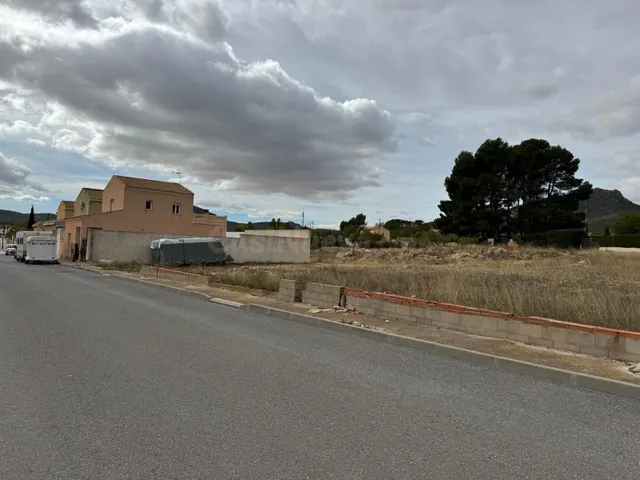 SUELO PARA RESIDENCIAL UNIFAMILIAR EN SALINAS