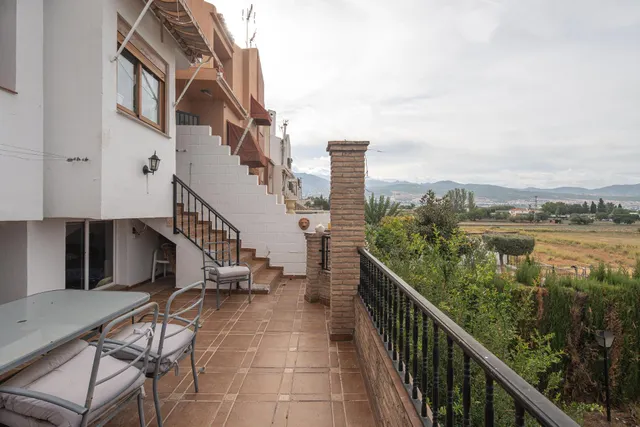 Casa 4 habitaciones 246m² en venta - Granada — 45
