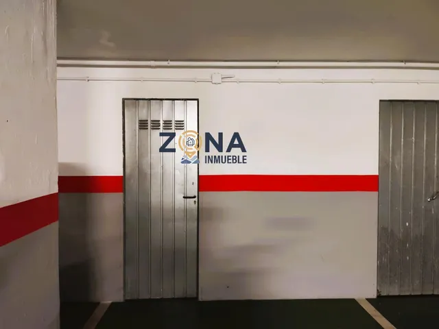 GARAJE Y TRASTERO EN ZONA FRATRES - foto 3