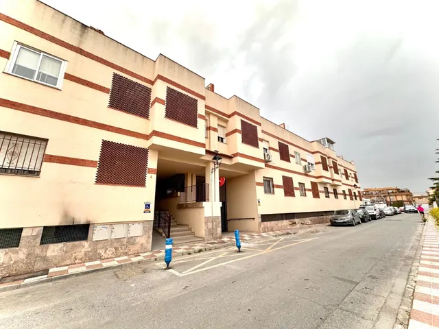 Precioso piso en Churriana de la Vega — 26