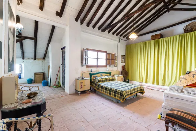 ESPECTACULAR CASA RÚSTICA CON TERRENO — 30