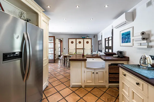 Elegante casa andaluza con vistas al golf en El Paraíso — 24