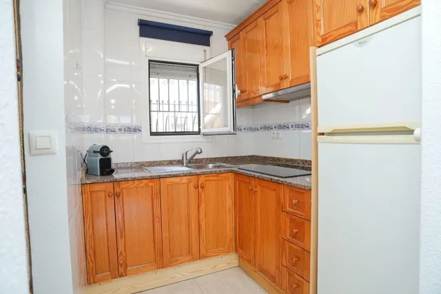 ESTUPENDA VIVIENDA EN PLANTA BAJA CON PISCINA COMUNITARIA — 10