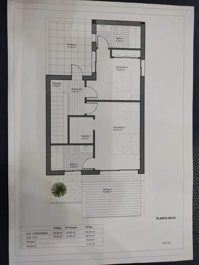 CHALET DE DISEÑO INDEPENDIENTE — 40