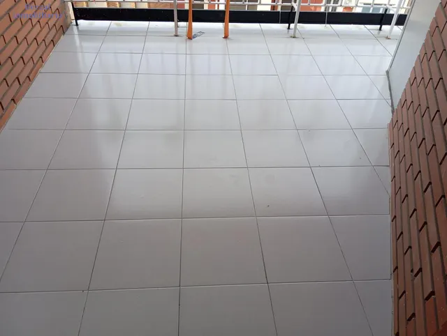 Amplio y Luminoso Piso en San Antón, Logroño - €395.000 — 20