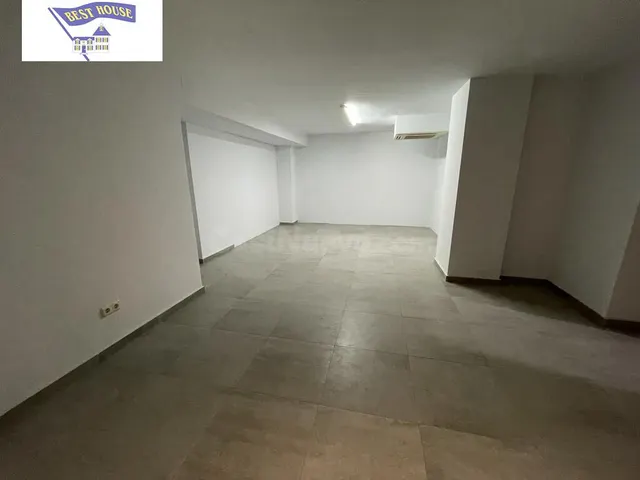 Local comercial 190m² en venta - Calle Ancha - foto 2