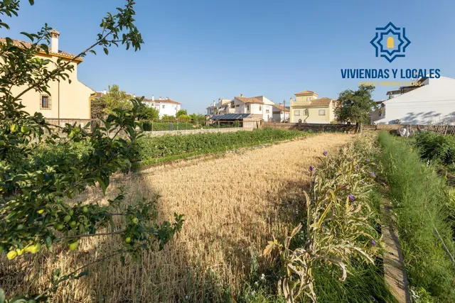 TERRENO URBANO 1060m EN LA ZUBIA — 9