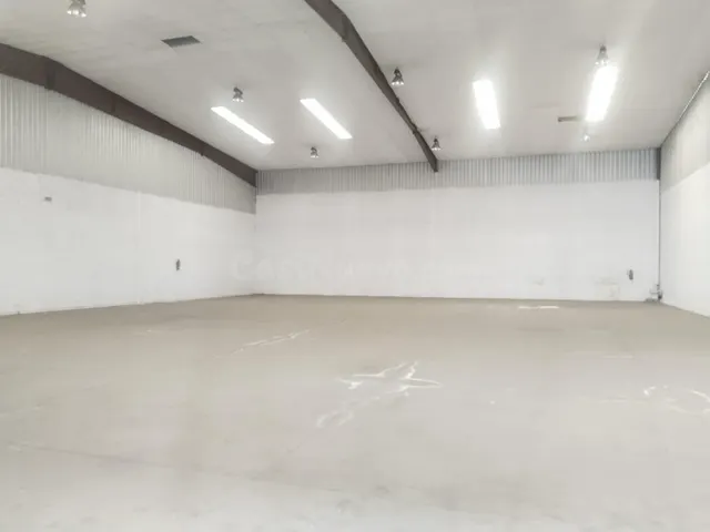 NAVE INDUSTRIAL EN VENTA O ALQUILER EN LA TORRECILLA - CORDO - foto 3