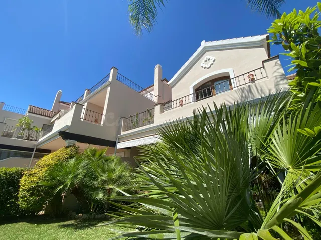 Espectacular adosado en Paraiso Hills, Estepona - foto 3