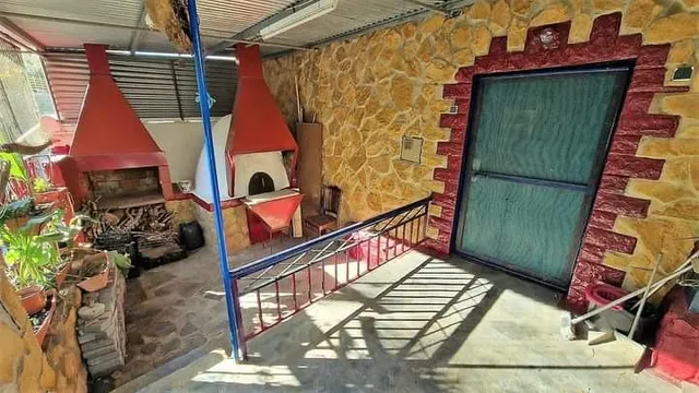 GRAN CORTIJO A LA VENTA EN GUAINOS — 8