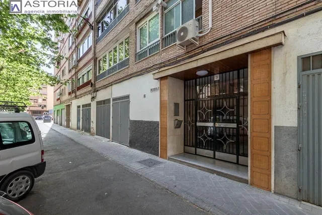Calle Diamantino García — 26