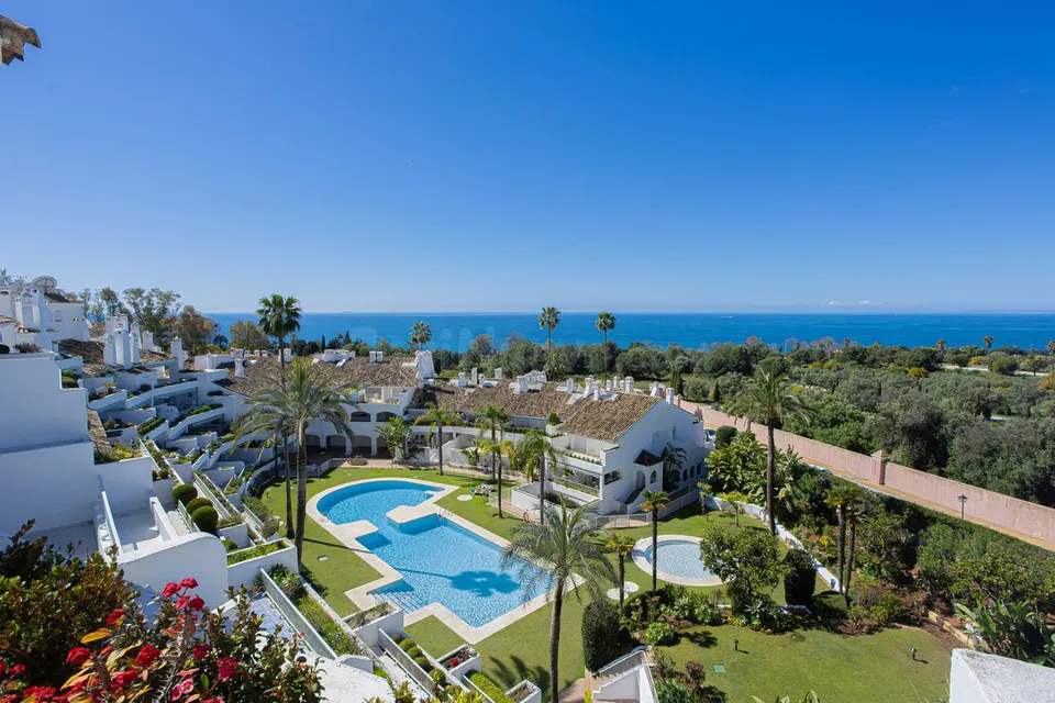 Ático 4 habitaciones 205m² en venta - Marbella