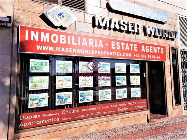 CHALET INDEPENDIENTE CON ENORME PARCELA EN CAMPOSOL — 21