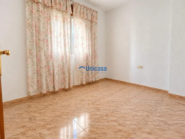 119 m2 con terraza y patio · 3 dormitorios · a reformar — 15