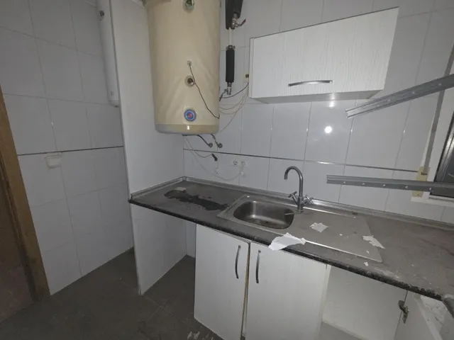 Oportunidad en Alicante: Vivienda con patio y ascensor en Alicante — 12