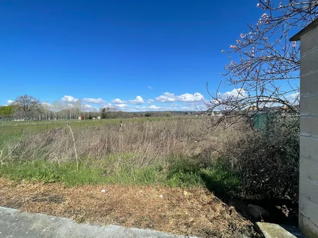 SE VENDE SOLAR EN CUBILLOS DEL SIL — 9