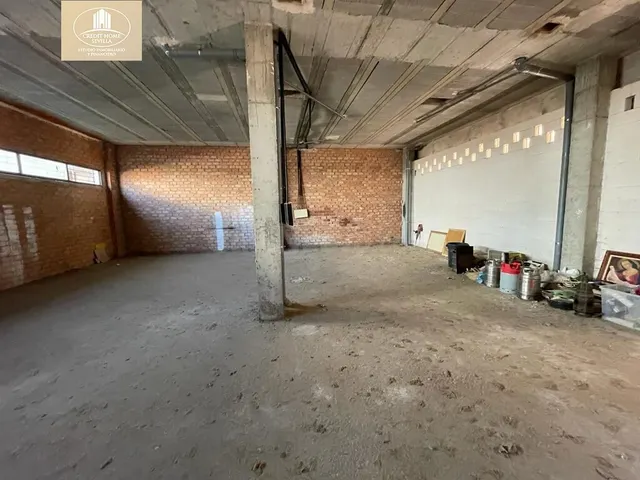 Local comercial 154m² en alquiler - Vista Azul - Consolación - foto 2