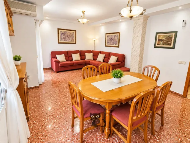 Piso Amplio con Balcón, Trastero, Plaza de Garaje y Ascensor en Massanassa!!! — 4
