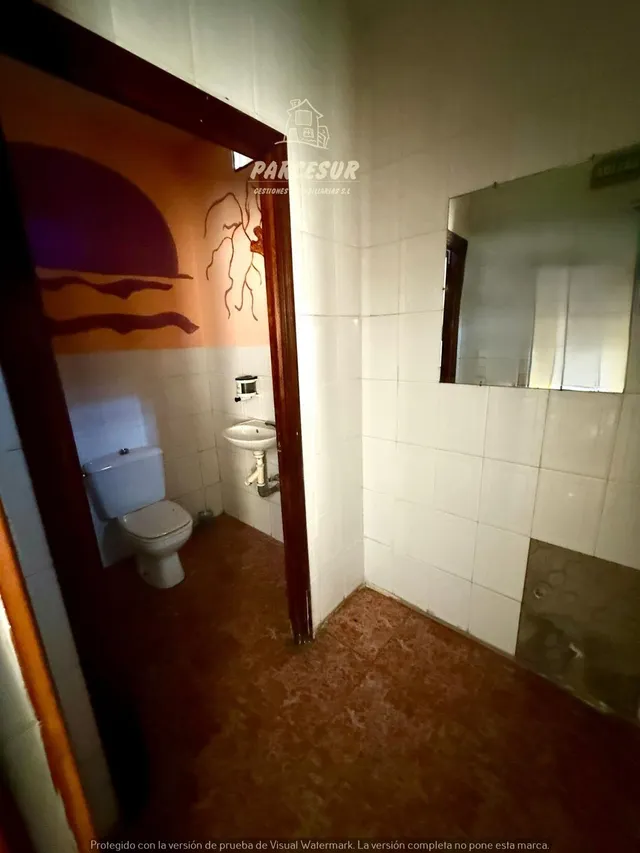 ZONA HIGUERON -Oportunidad única en el corazón del barrio! Casa + negocio en venta — 14