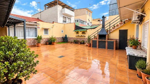 MAGNIFICA CASA BIS CON PATIO Y TERRAZA EN LA CREU DE BARBERA — 26