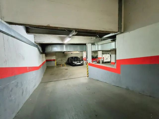 Garaje 27m² en venta - Centro - foto 5