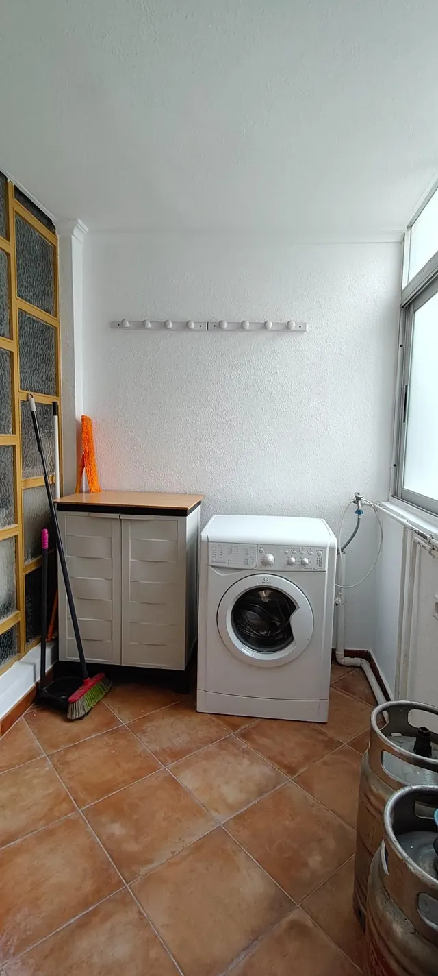 Bonita vivienda con 3 dormitorios y ascensor — 24
