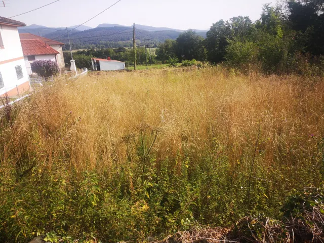 TERRENO URBANO EN VALLE DE MENA — 9