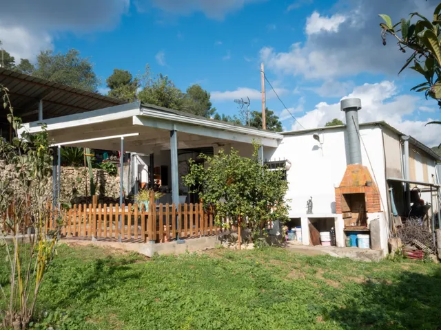 Finca Rústica de 20.000m2 con vivienda en venta. — 35