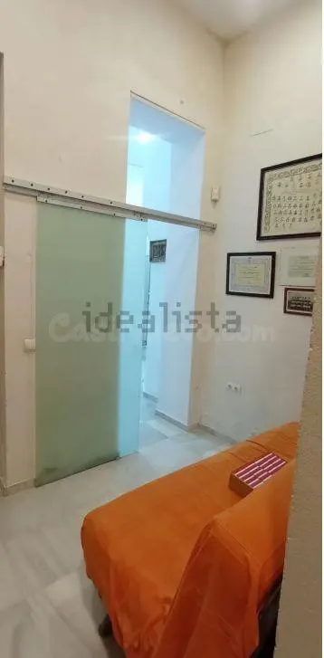 VENTA LOCAL COMERCIAL CADIZ CENTRO - foto 4