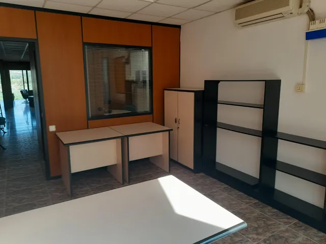 OPORTUNIDAD ESPECTACULAR LOCAL DE OFICINAS EN LA ZONA MAS CENTRICA DE MORA D´EBRE — 15