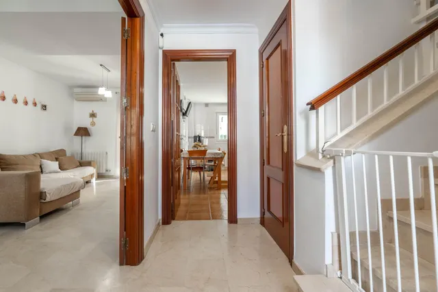 Espectacular chalet adosado en el Vial de Churriana de la Vega: eficiencia, confort y listo para entrar a vivir! — 7