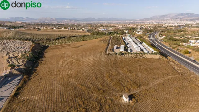 Amplio Terreno Rural en Avda Suspiro del Moro, Otura — 5