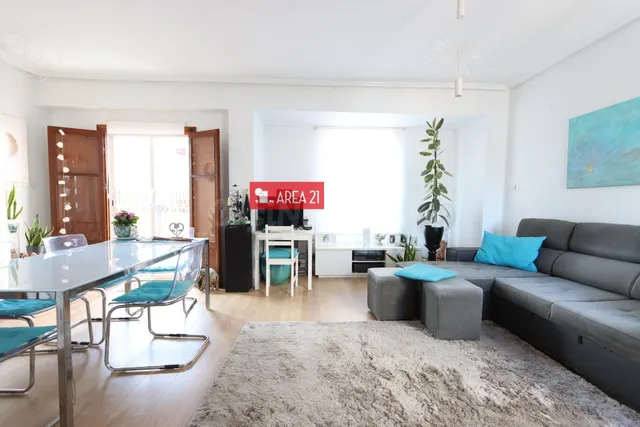 Acogedor Piso en Benaguasil con Magníficas Vistas — 4