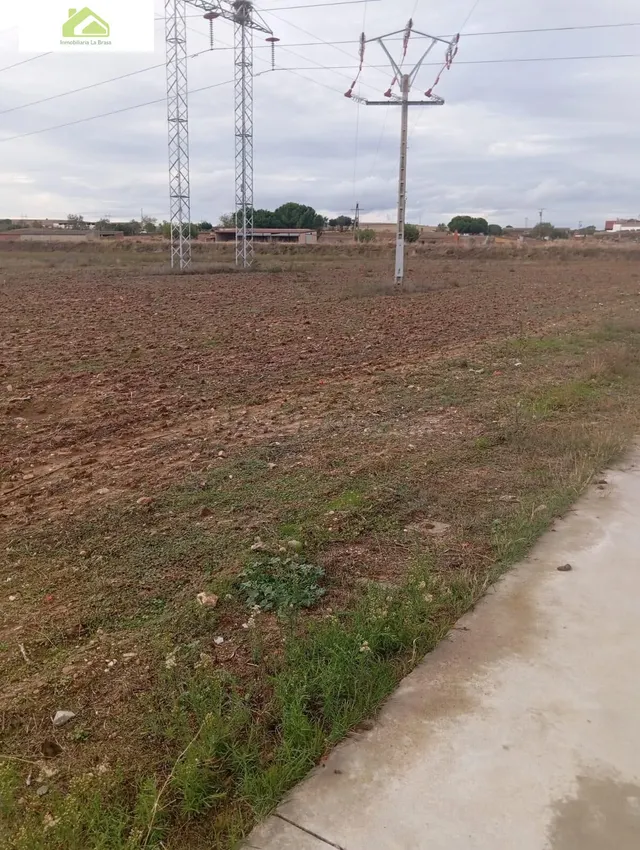 SOLAR EN VENTA EN CORESES - foto 4